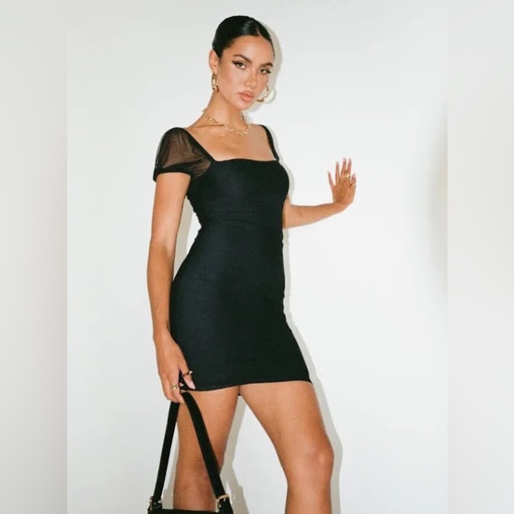 CHARVI MINI DRESS BLACK